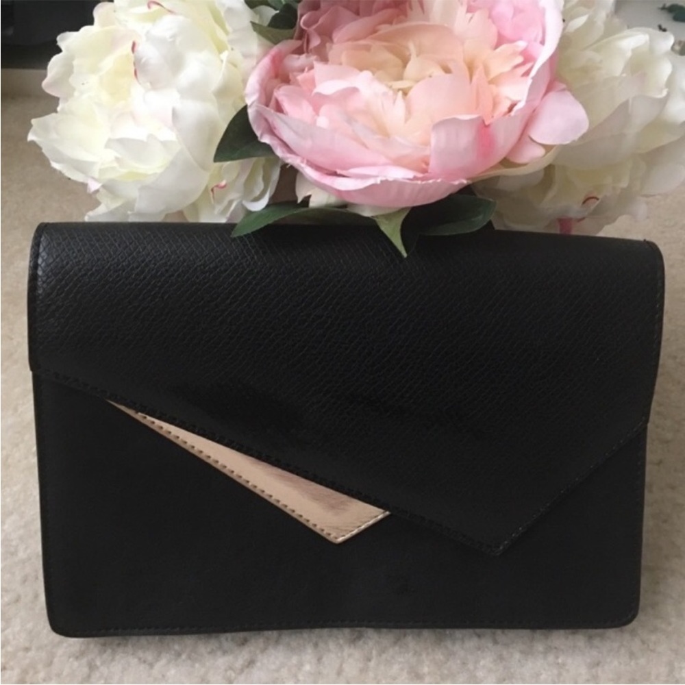 Authentic Bebe Clutch Black and‎ Gold Two Flaps Classic Style Evening Holiday - Picture 15 of 15